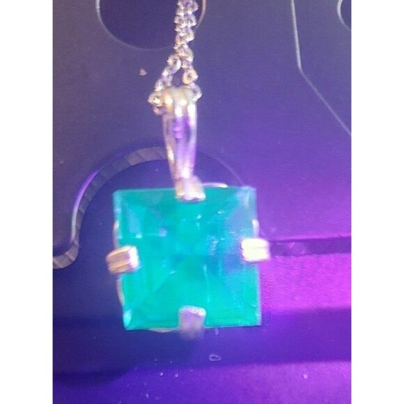 Large 12mm rare teal square uranium rhinestone set in sterling 20" 925 chain - Picture 2 of 12